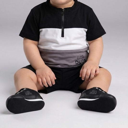 Black Zip-tshirt
